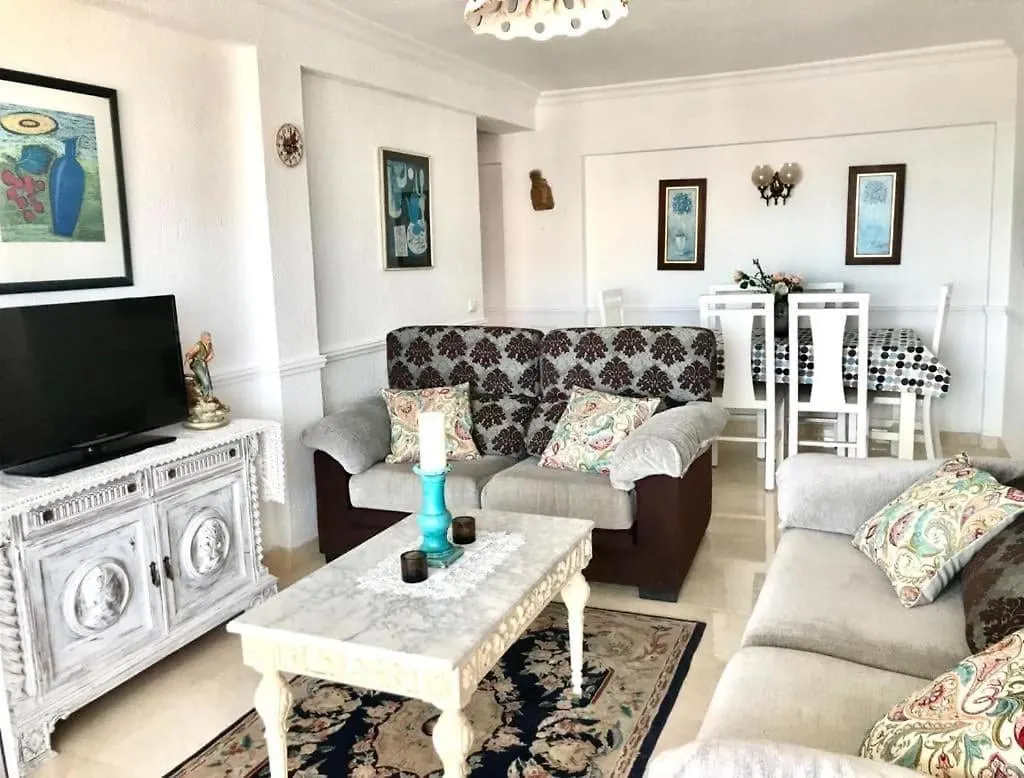 Cosy Apartment With Seaview, Pool And Close To Beach Fuengirola