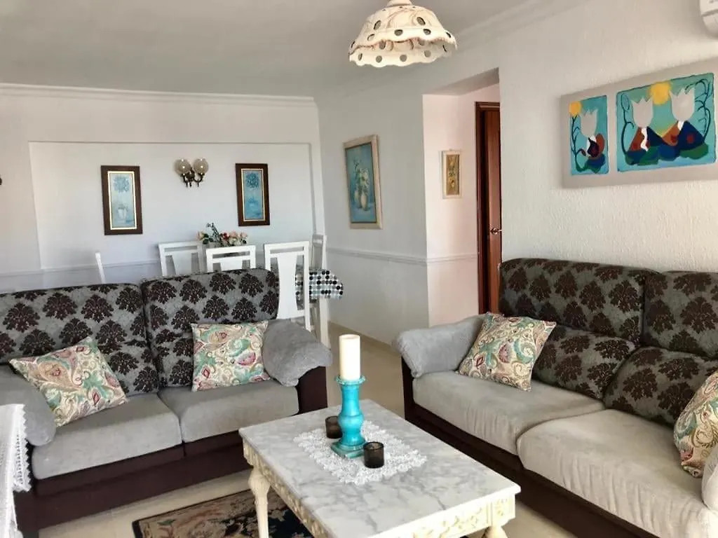 Cosy Apartment With Seaview, Pool And Close To Beach Fuengirola Spain