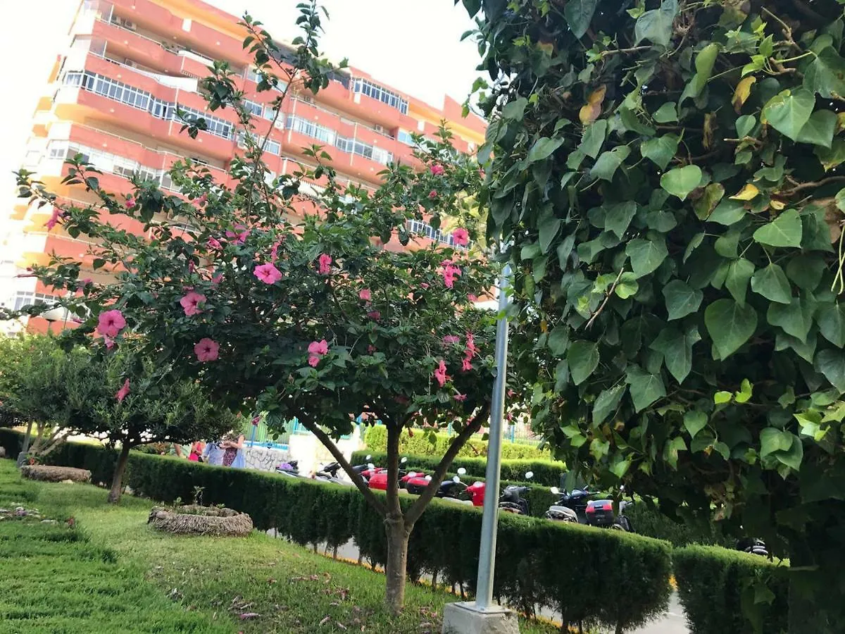 Cosy Apartment With Seaview, Pool And Close To Beach Fuengirola