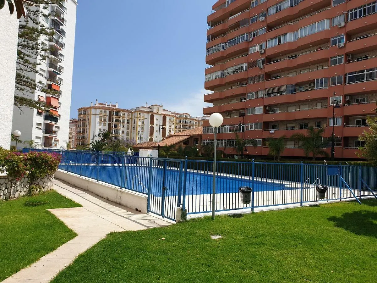 Cosy Apartment With Seaview, Pool And Close To Beach Fuengirola